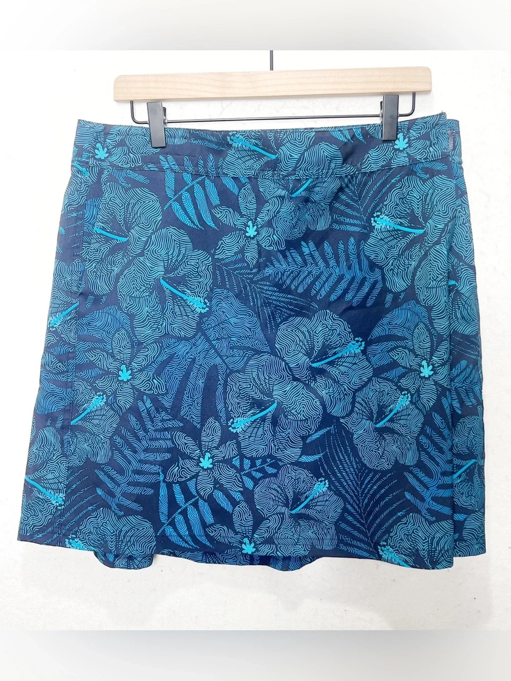 RipSkirt Hawaii Navy Tropical Floral Print Wrap Skirt Athletic Length 2 Large